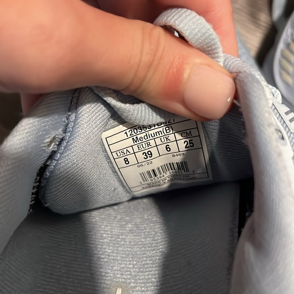 Brooks Adrenaline GTS 22 - Picture 6 of 10